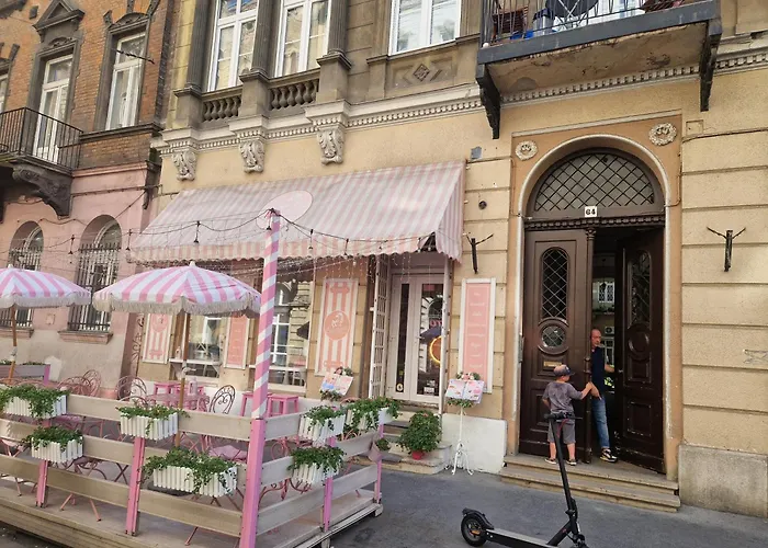 Soho Street Private 6 Persons דירה בודפשט