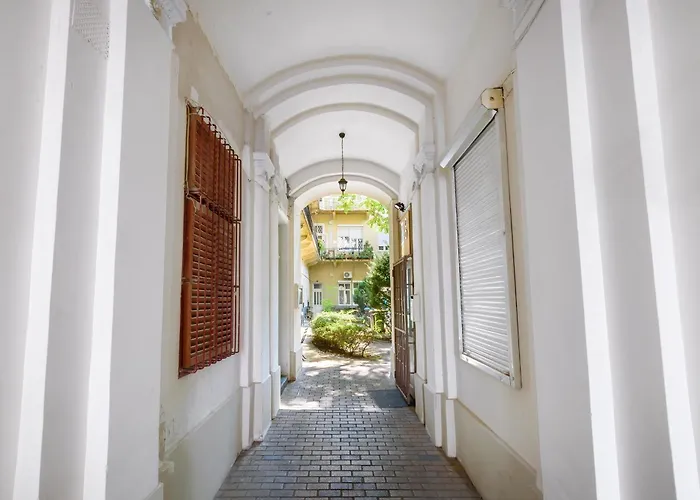 Soho Street Private 6 Persons דירה בודפשט